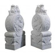 <b>石雕门墩有哪些特色蓝狮在线</b>