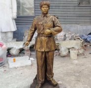 <b>蓝狮名人雕塑的创作要素有哪些</b>