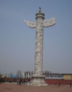 <b>蓝狮怎么选择石雕华表厂家</b>