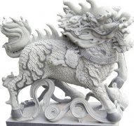 <b>石雕麒麟作品是蓝狮娱乐怎样雕刻出来的</b>