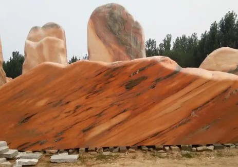 自然景观石和人造景观石有什么区别蓝狮在线?