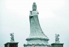 <b>蓝狮娱乐两岸添两尊隔海相望妈祖石雕圣像</b>